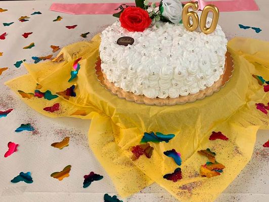 Pastelería La Golosa pastel de cumpleaños